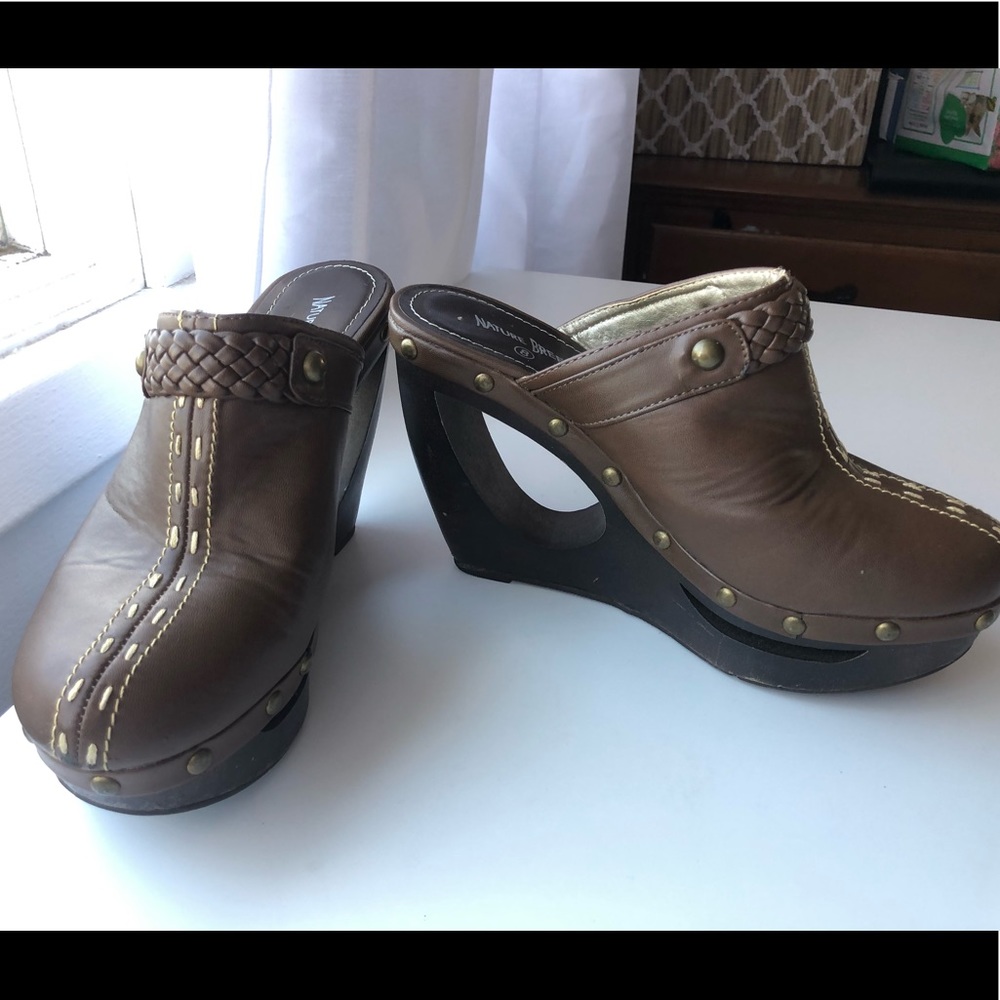 Insane Cutout Brown Clogs - Picture 2 of 4